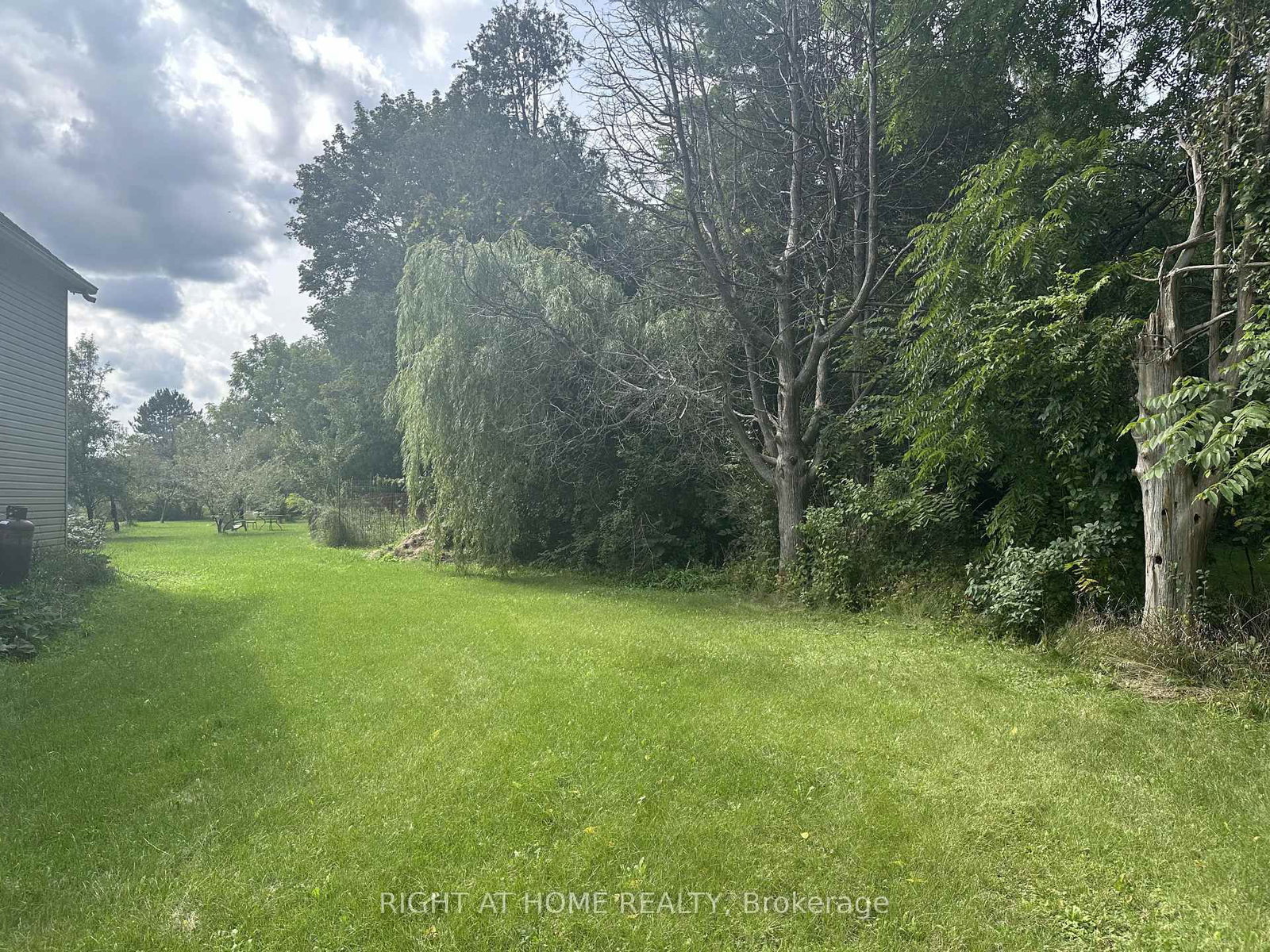 12702 Warden Avenue • Whitchurch-Stouffville, ON photo 9