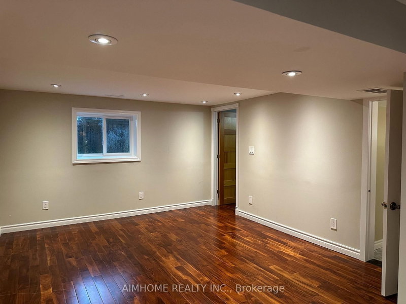 Apartment - 35 Royal Orchard BSMT Unit Boulevard