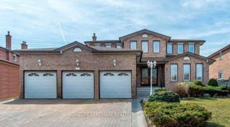 11 Ravenhill Crescent