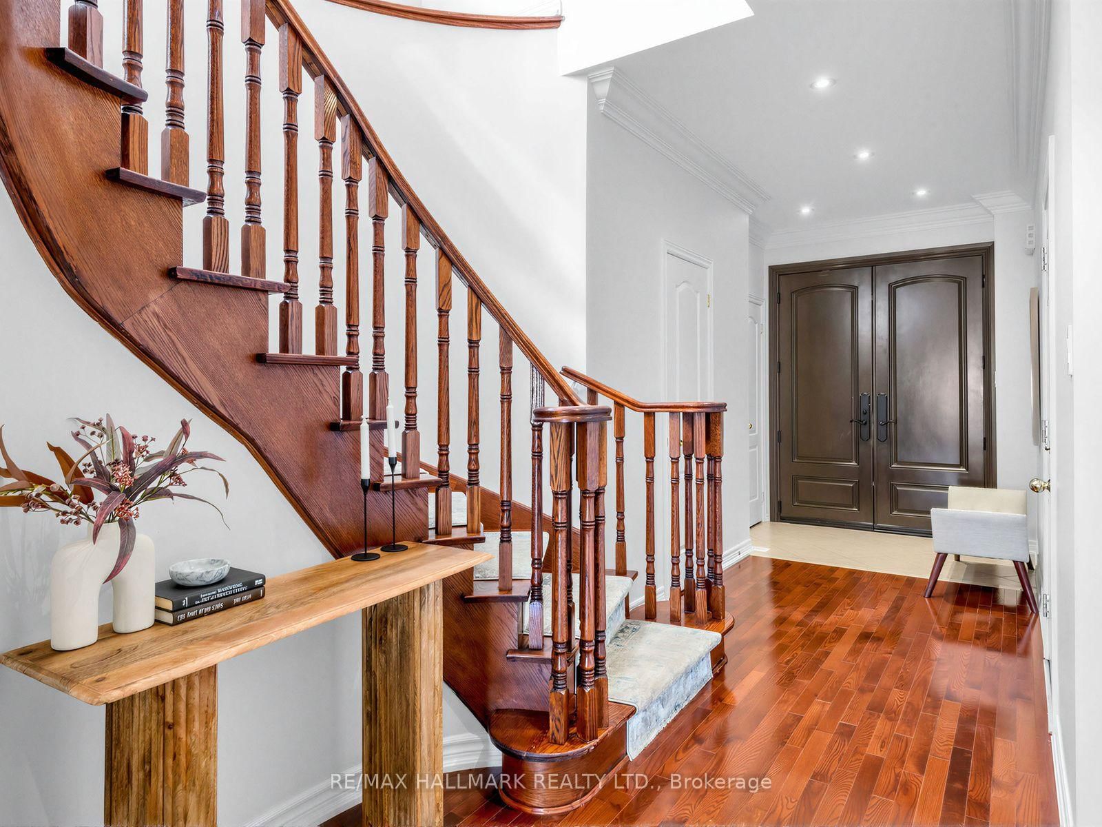 37 Cherry Bush Road • Vaughan, ON photo 5