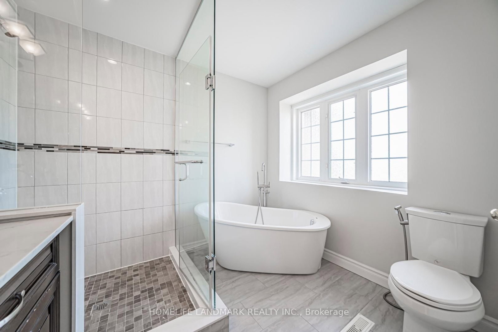 59 Bloomgate Crescent • Richmond Hill, ON photo 25