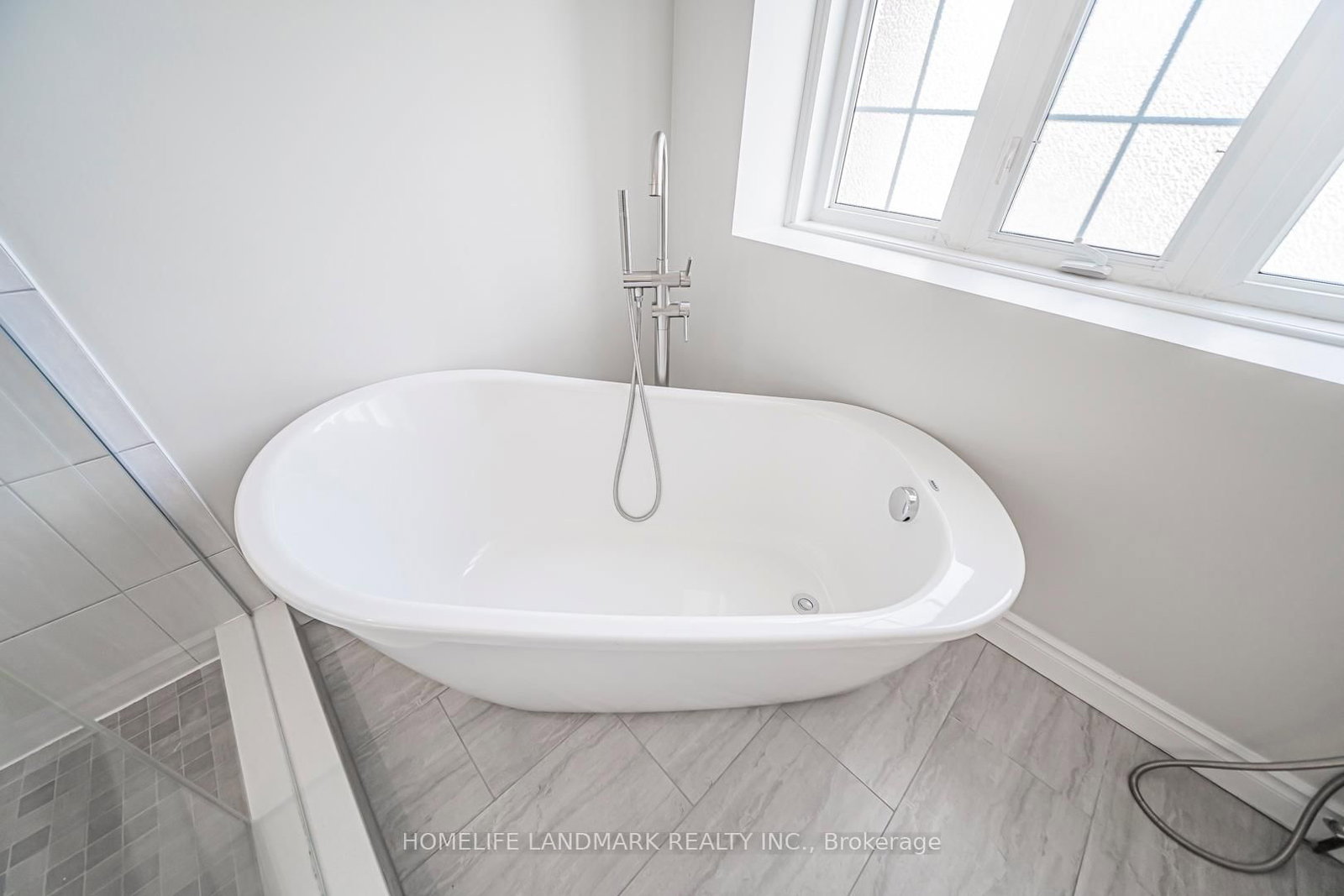 59 Bloomgate Crescent • Richmond Hill, ON photo 26