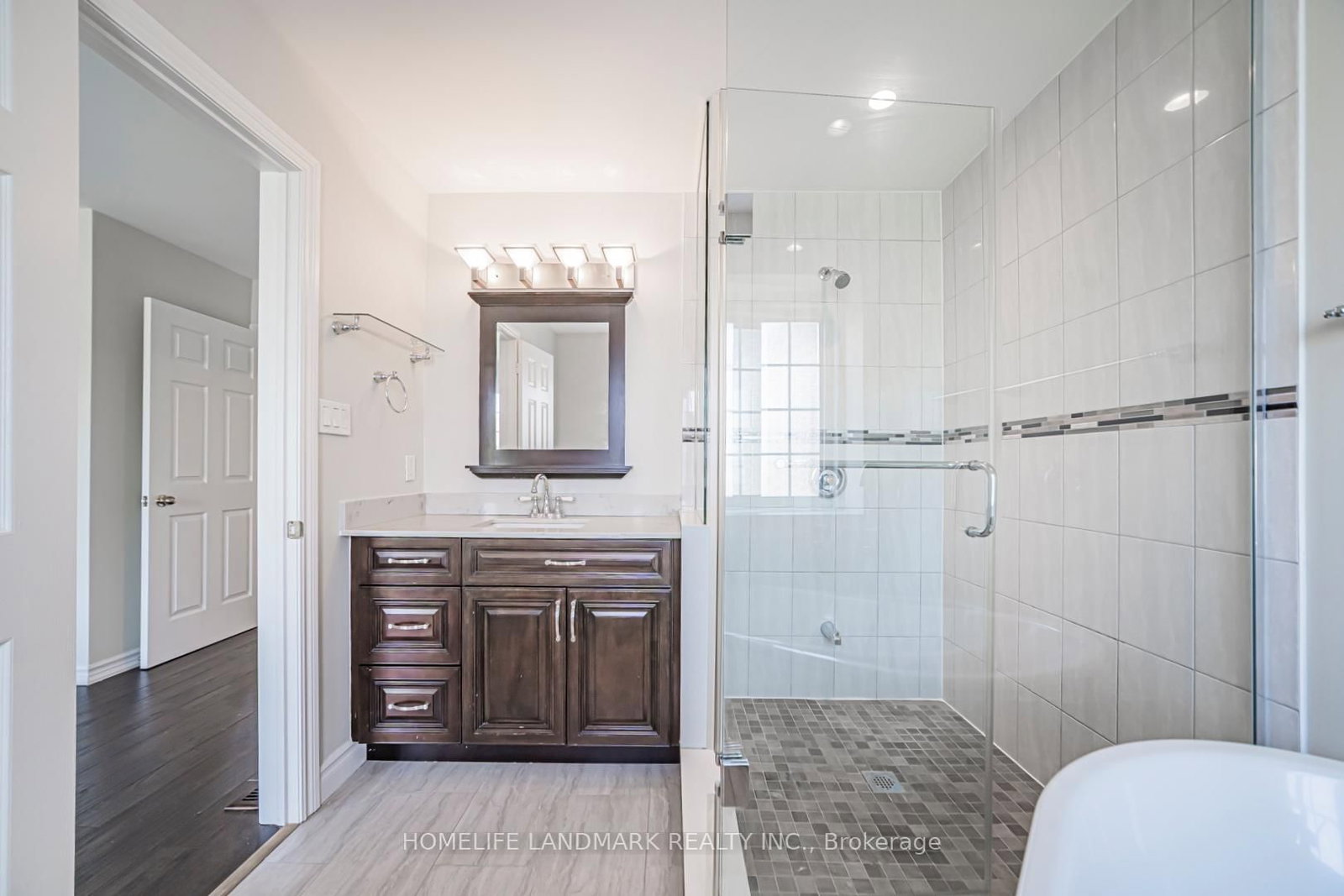 59 Bloomgate Crescent • Richmond Hill, ON photo 27