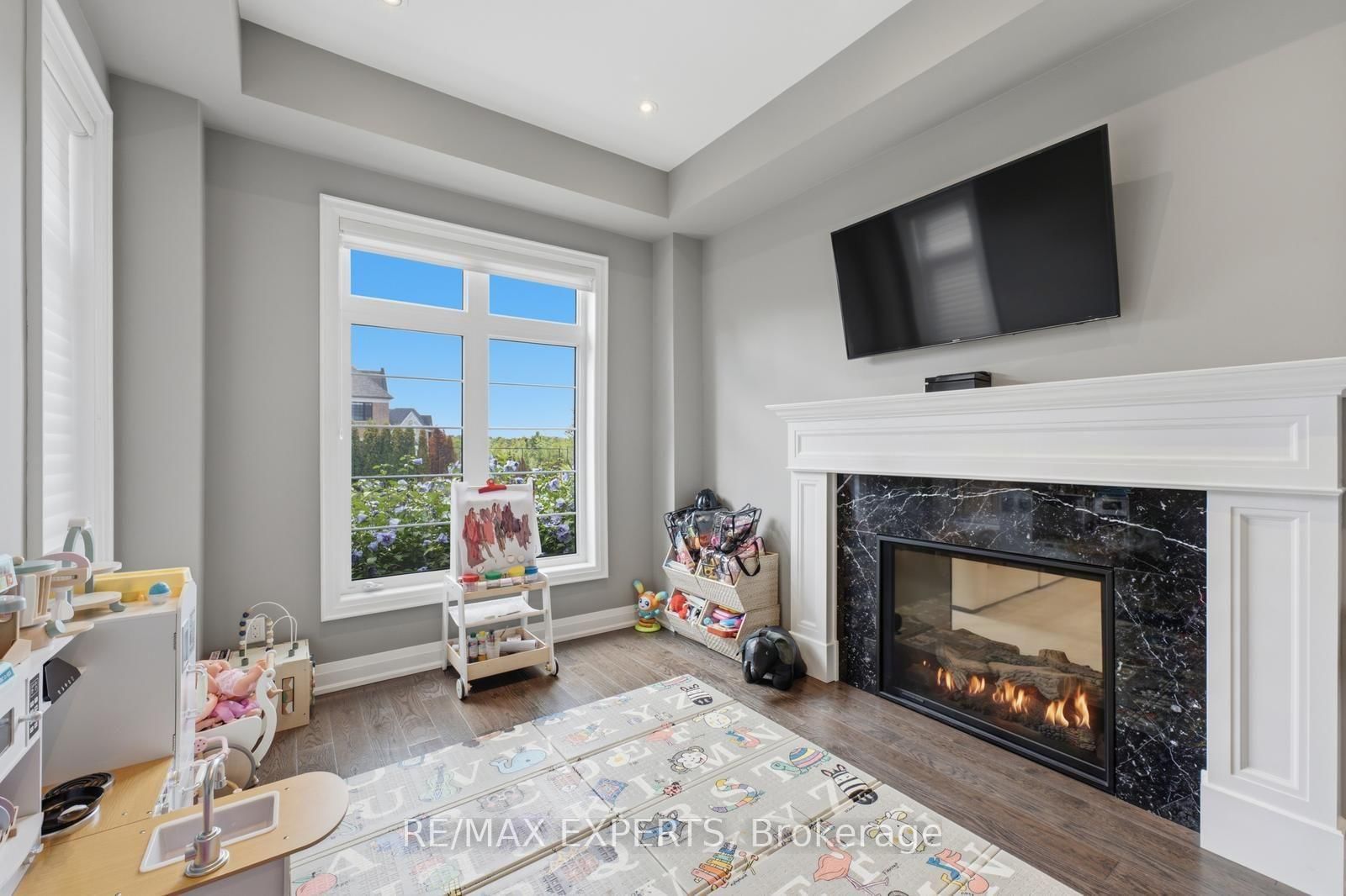 98 Endless Circle • Vaughan, ON photo 17