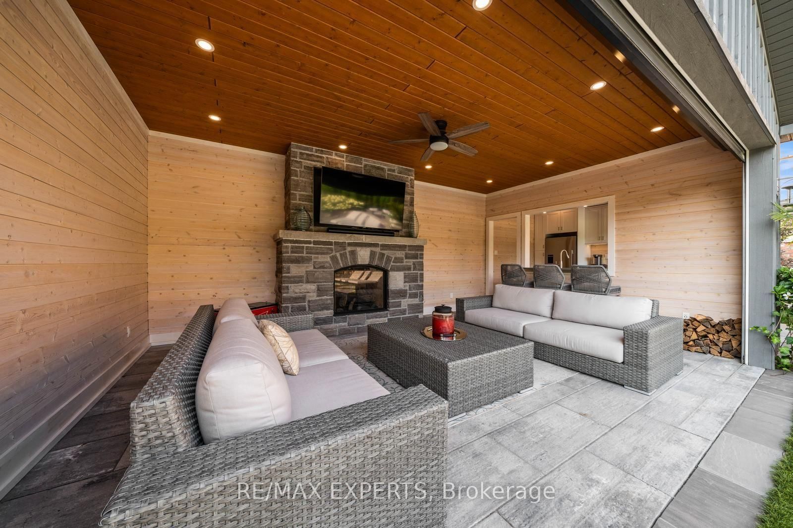 98 Endless Circle • Vaughan, ON photo 44