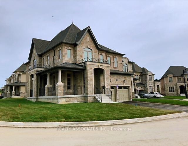 241 Stormont Trail