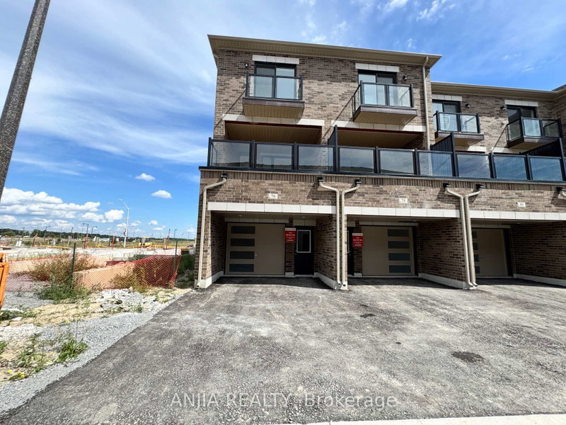 76 Selina Rose Street