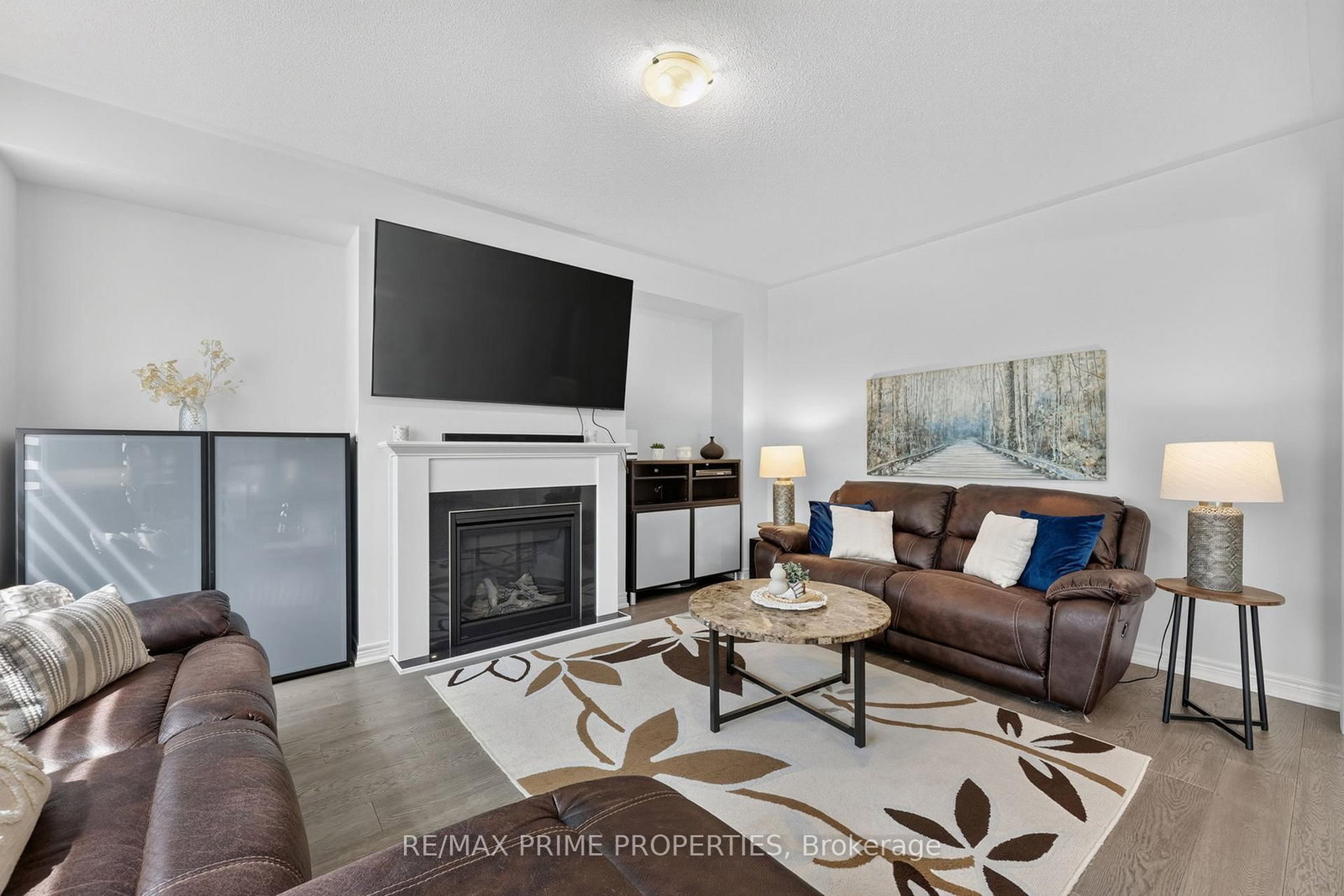 28 Frederick Taylor Way • East Gwillimbury, ON photo 10