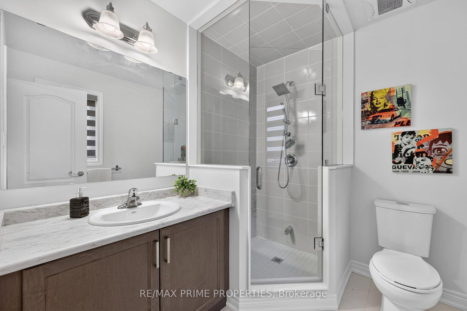 28 Frederick Taylor Way • East Gwillimbury, ON photo 30