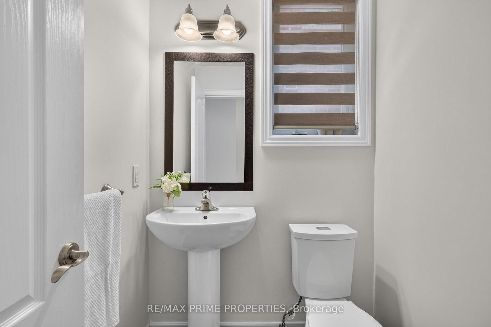 28 Frederick Taylor Way • East Gwillimbury, ON photo 35