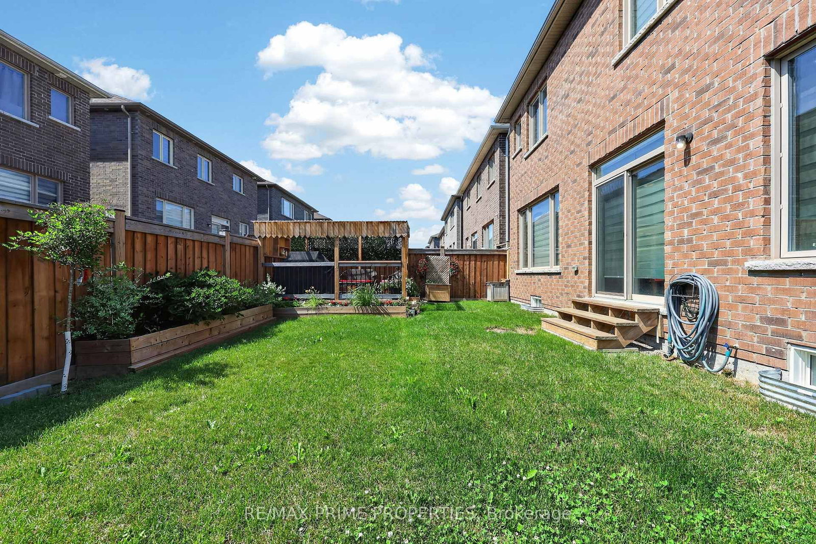 28 Frederick Taylor Way • East Gwillimbury, ON photo 37