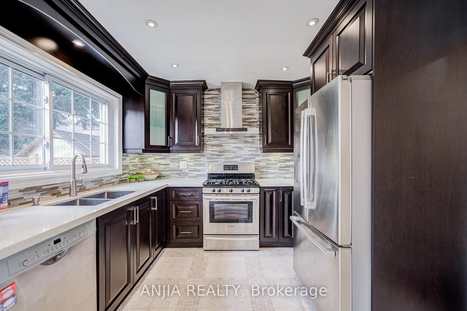 4 Townley Avenue • Markham, ON photo 16