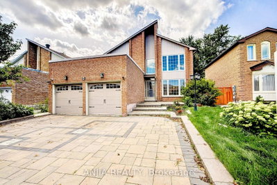 4 Townley Avenue • Markham, ON photo 2