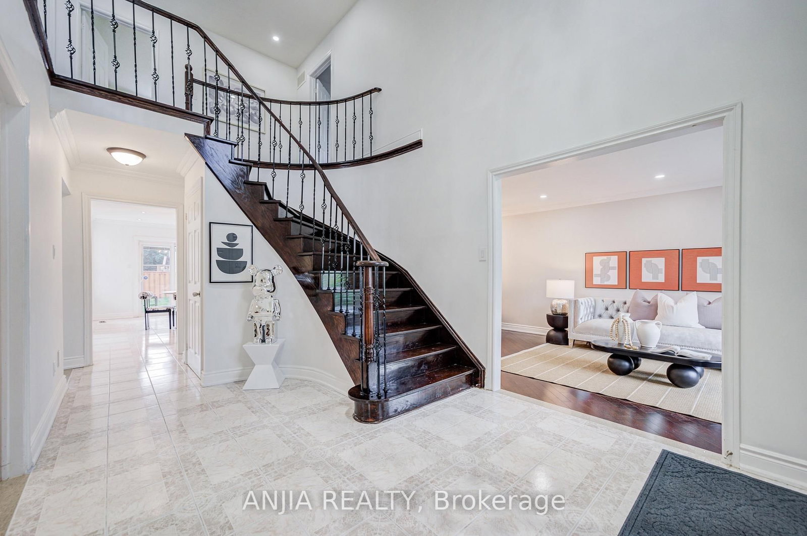 4 Townley Avenue • Markham, ON photo 3