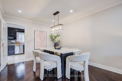 4 Townley Avenue • Markham, ON photo 9