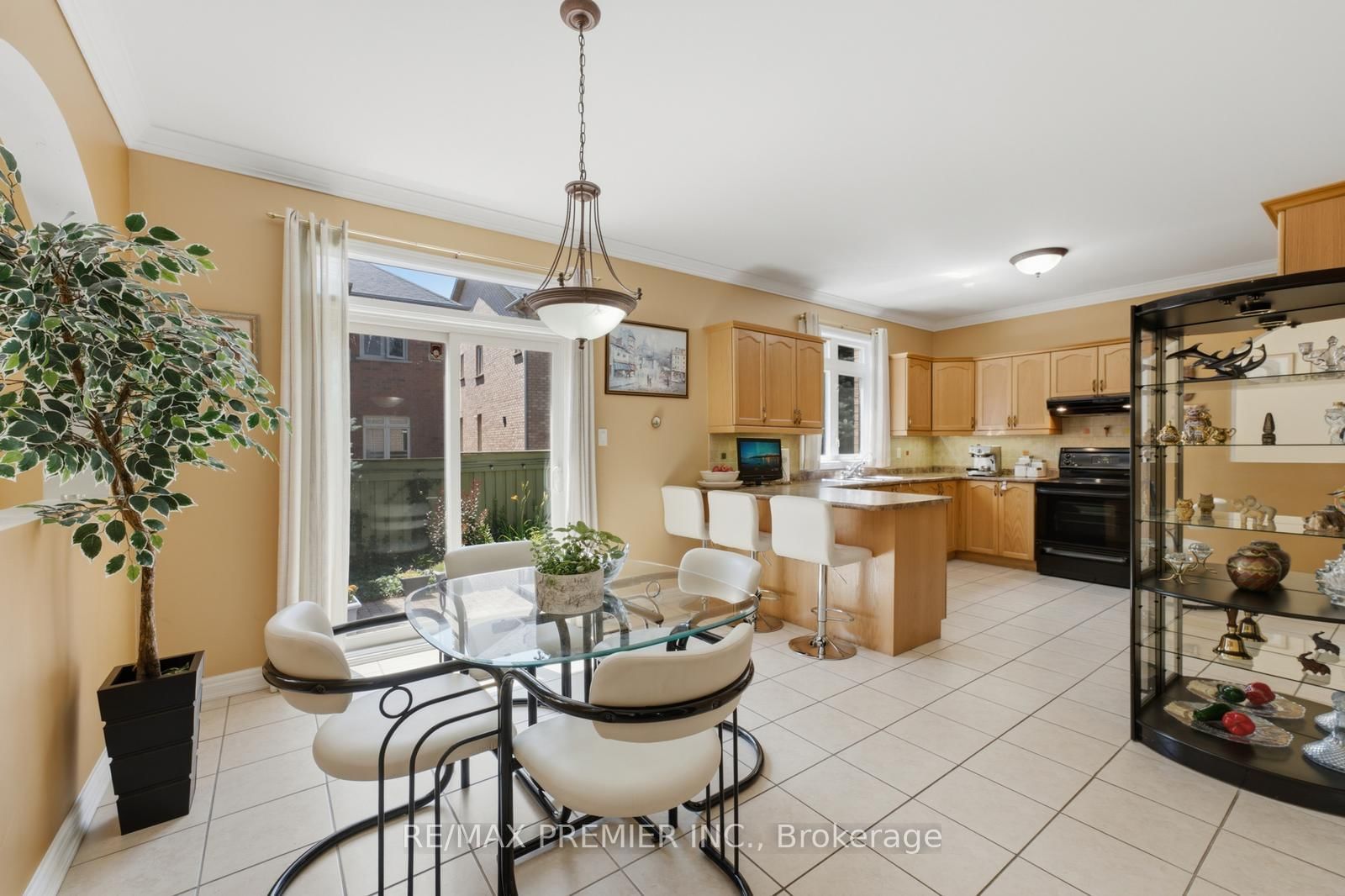 63 Summeridge Drive • Vaughan, ON photo 12