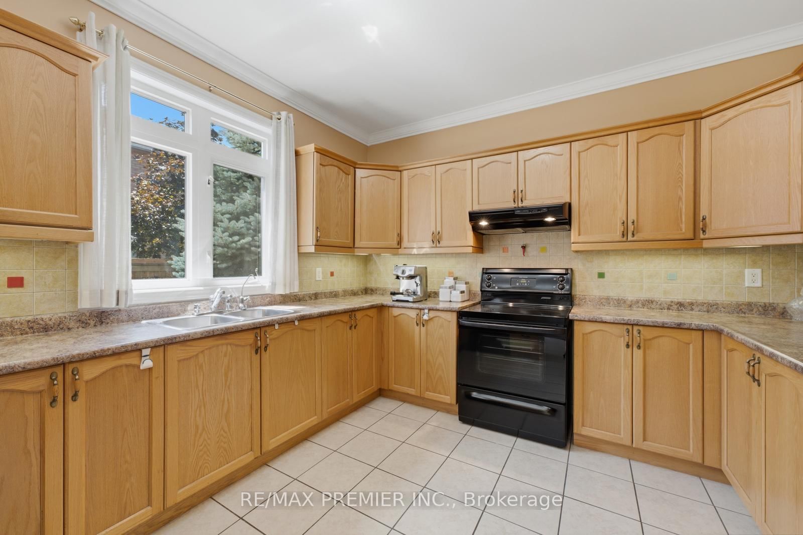 63 Summeridge Drive • Vaughan, ON photo 14