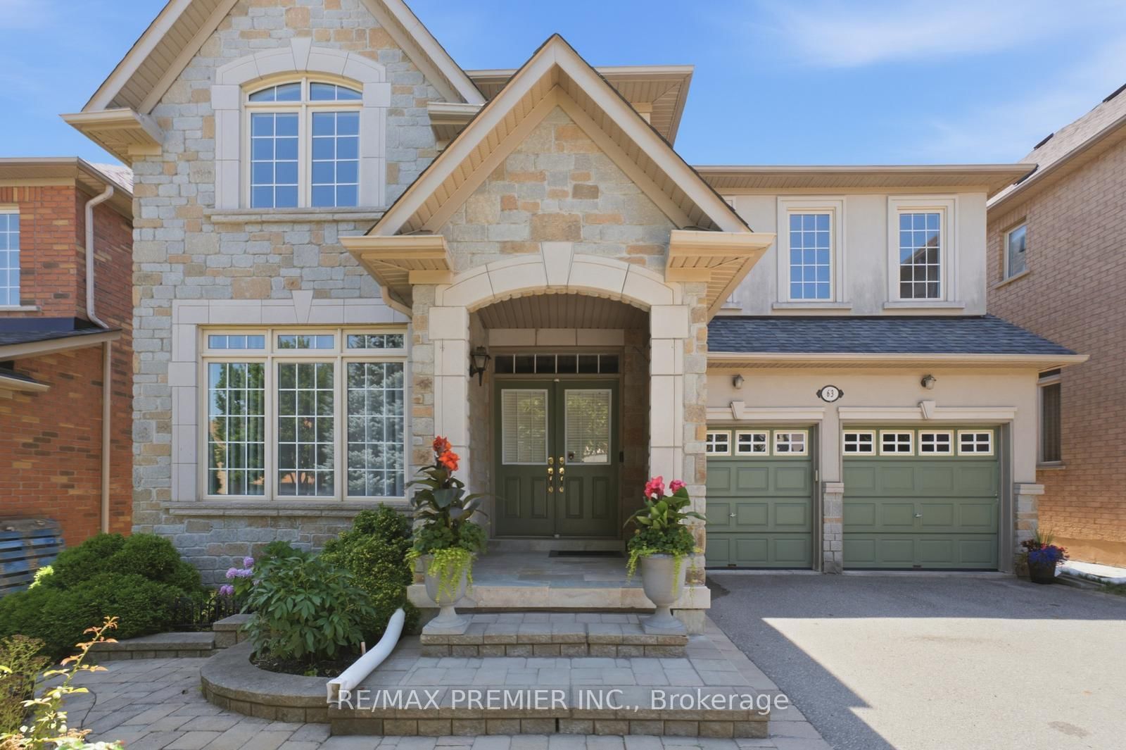 63 Summeridge Drive • Vaughan, ON photo 4