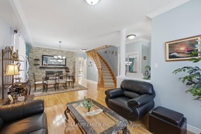 63 Summeridge Drive • Vaughan, ON photo 9