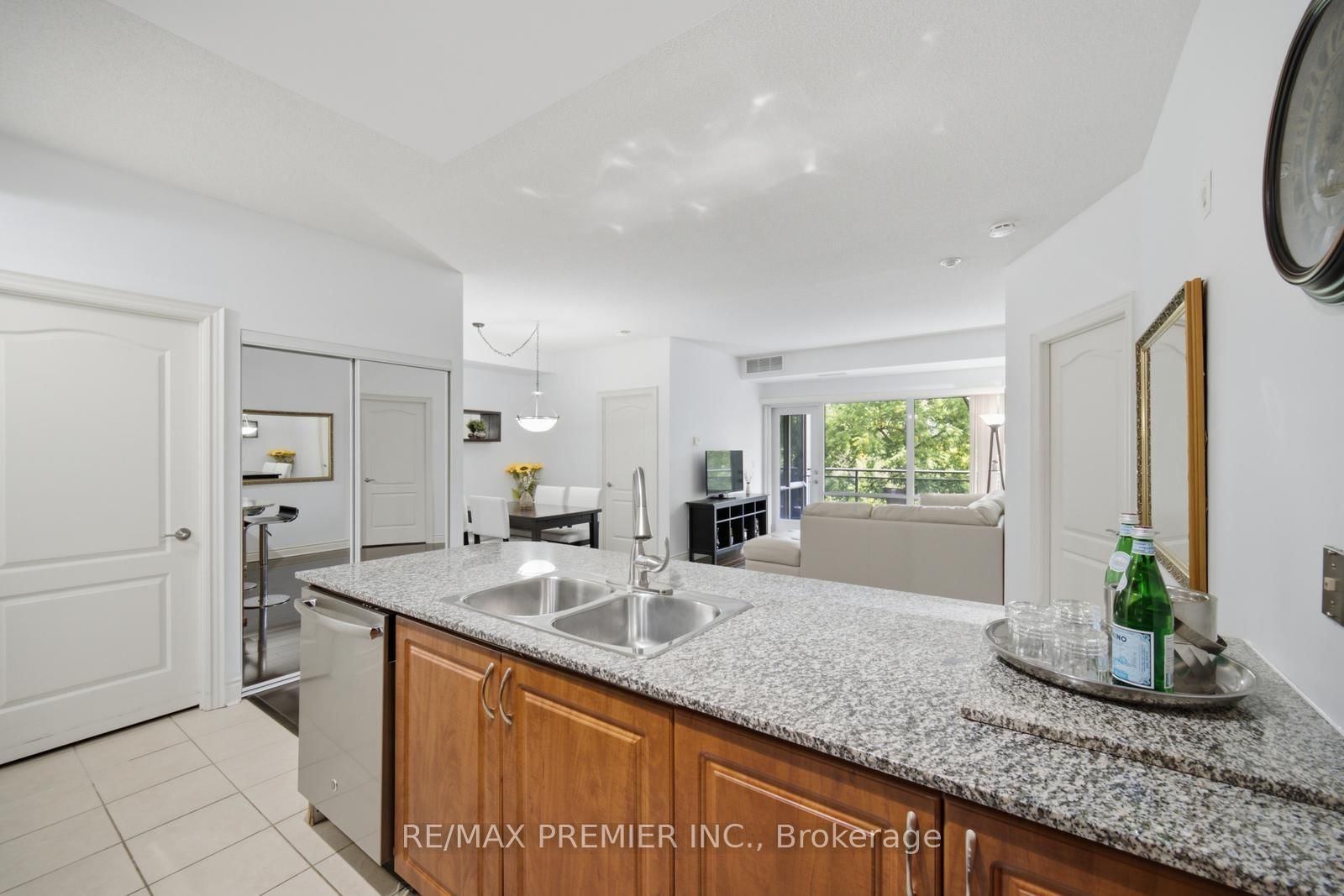 8201 Islington Avenue • #217 • Vaughan, ON photo 12
