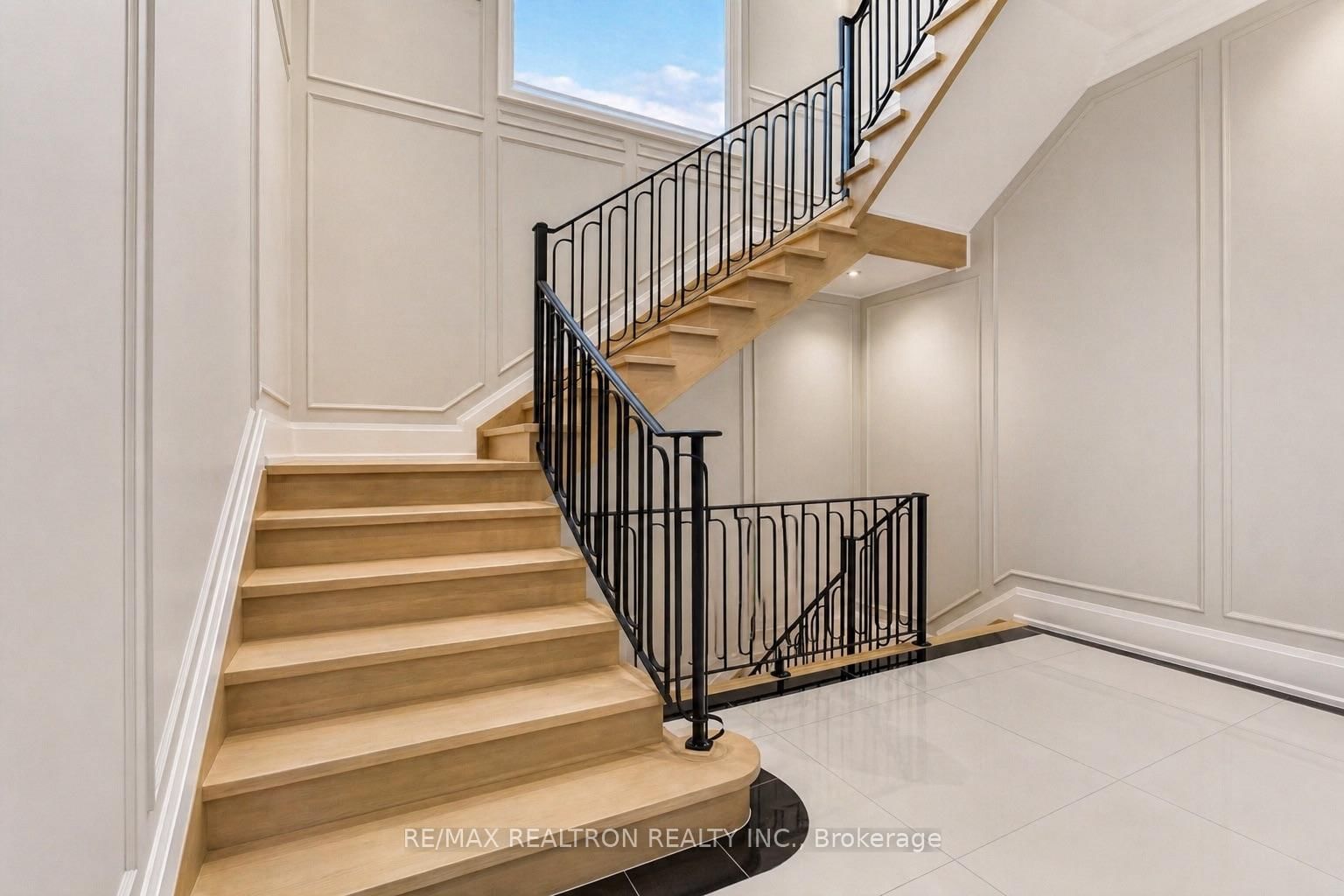 17 Pebblelane Court • Richmond Hill, ON photo 10