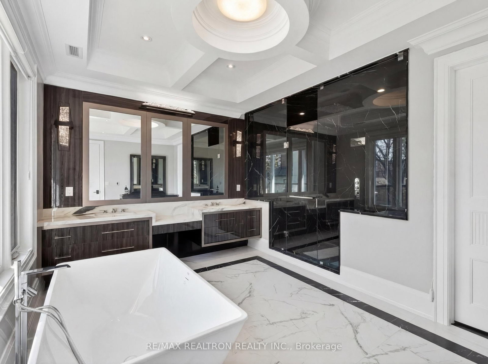 17 Pebblelane Court • Richmond Hill, ON photo 36