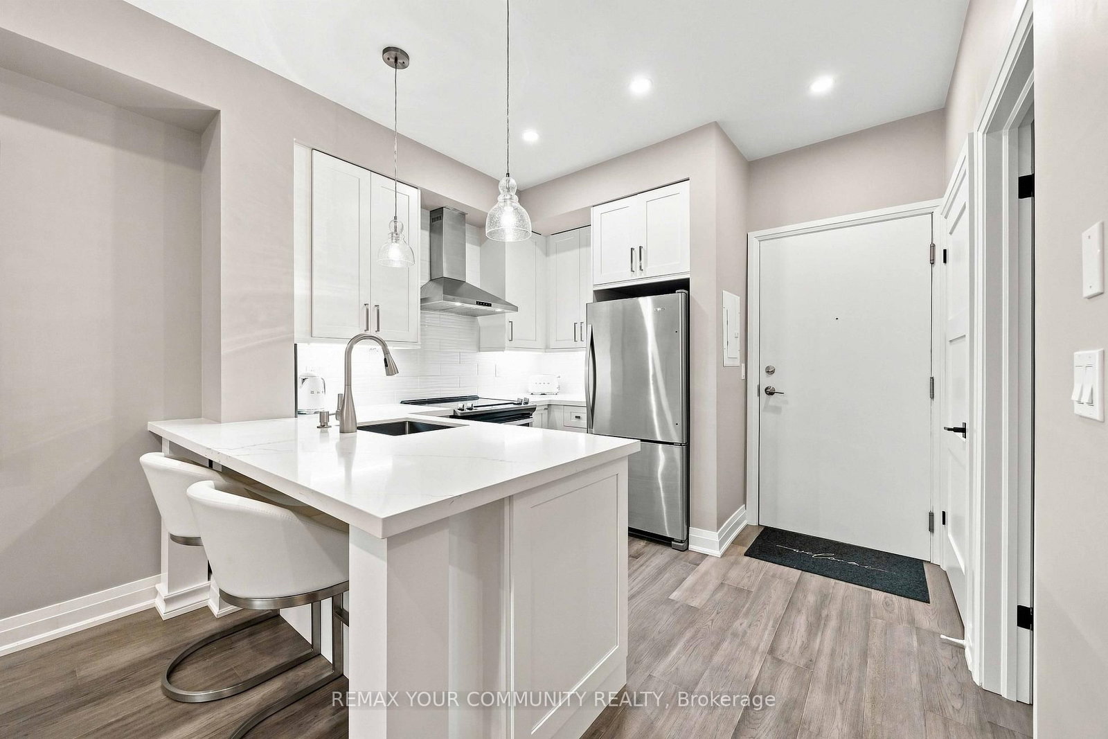 555 William Graham Drive • #238 • Aurora, ON photo 11