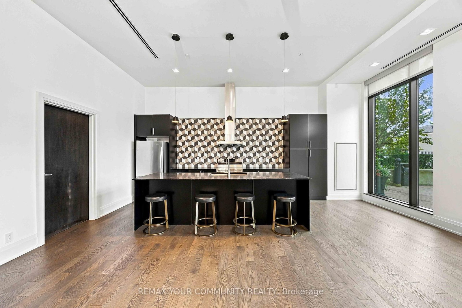 555 William Graham Drive • #238 • Aurora, ON photo 35