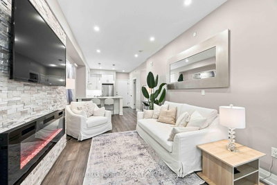 555 William Graham Drive • #238 • Aurora, ON photo 7