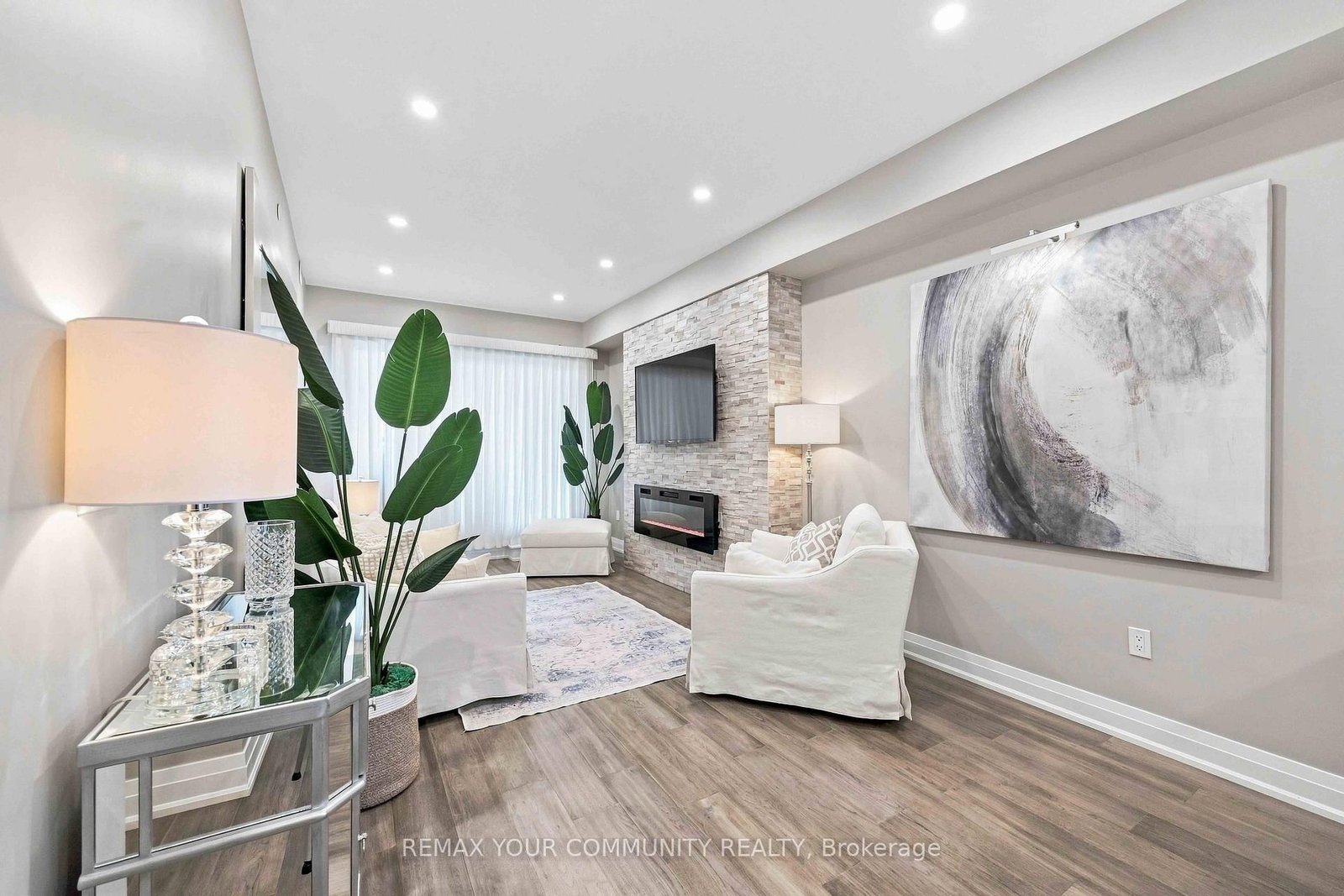 555 William Graham Drive • #238 • Aurora, ON photo 9