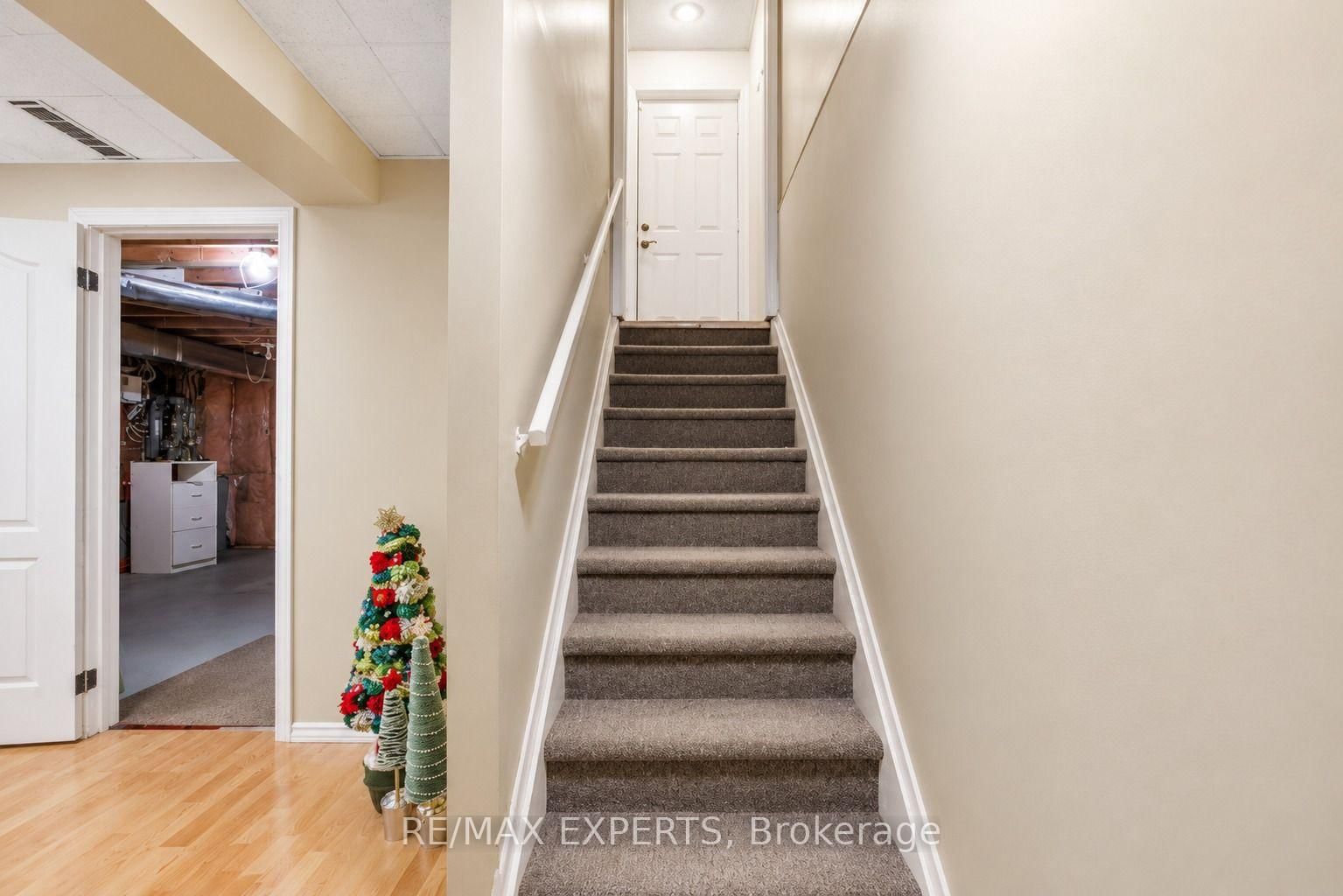62 Colonial Crescent • Richmond Hill, ON photo 21