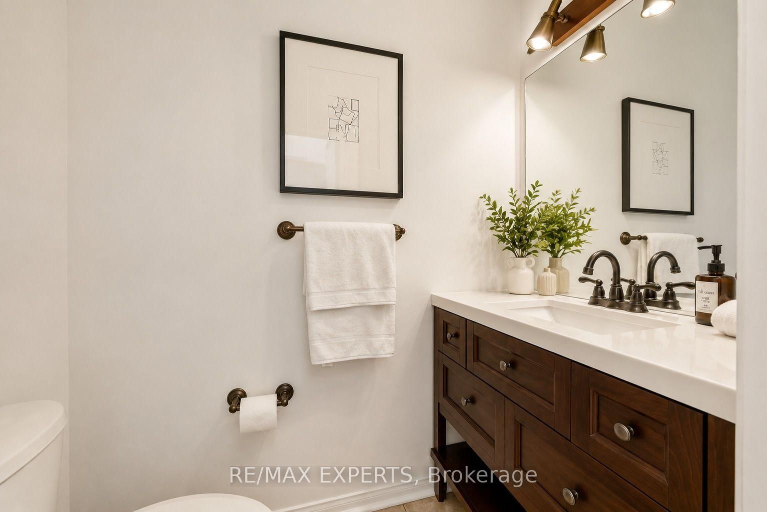62 Colonial Crescent • Richmond Hill, ON photo 33