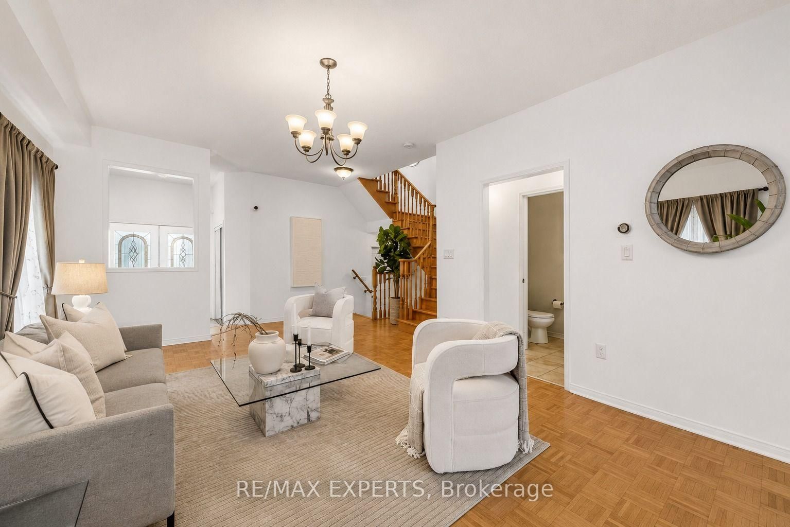 62 Colonial Crescent • Richmond Hill, ON photo 38