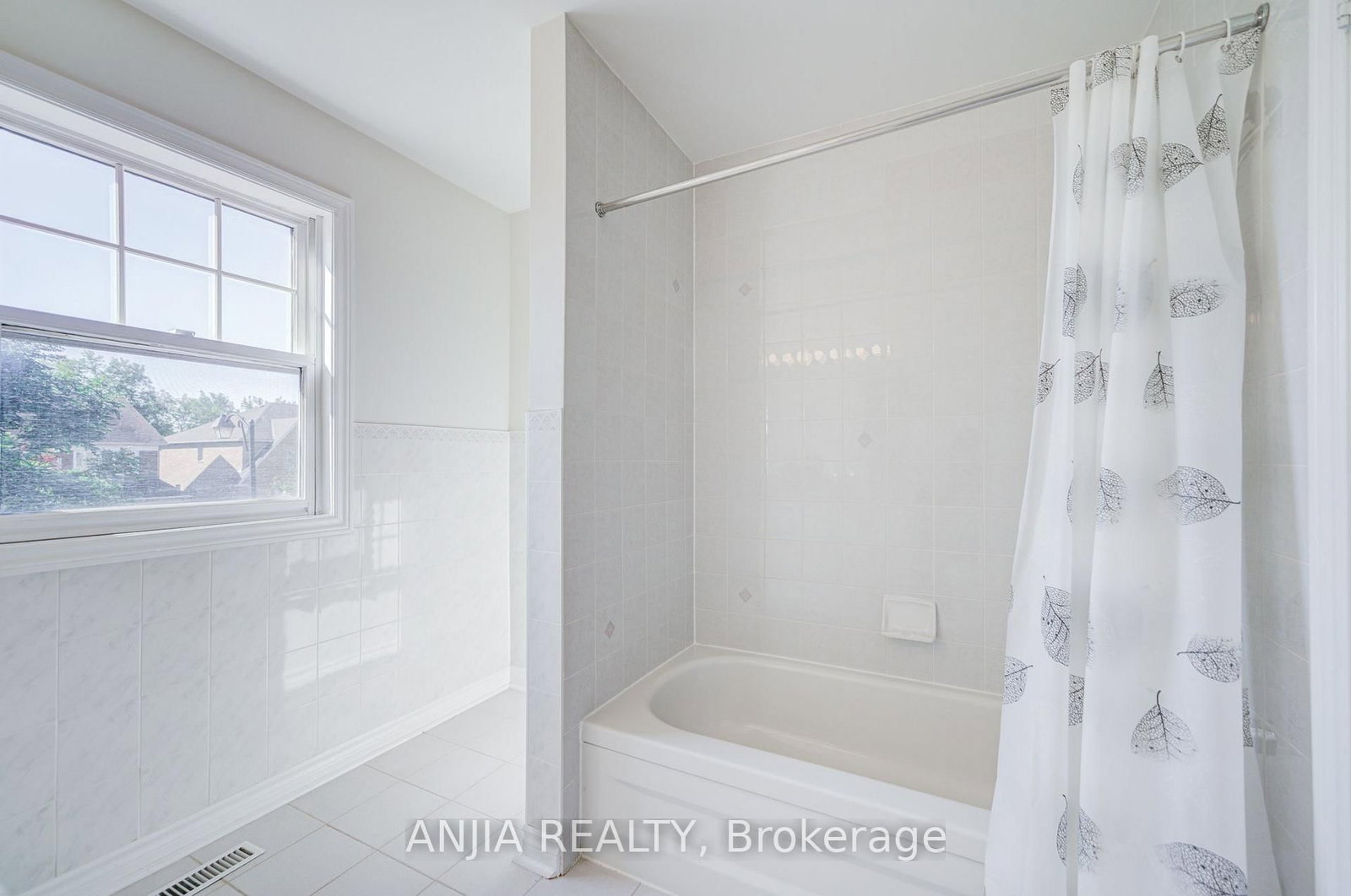 32 Turnberry Crescent • Markham, ON photo 35