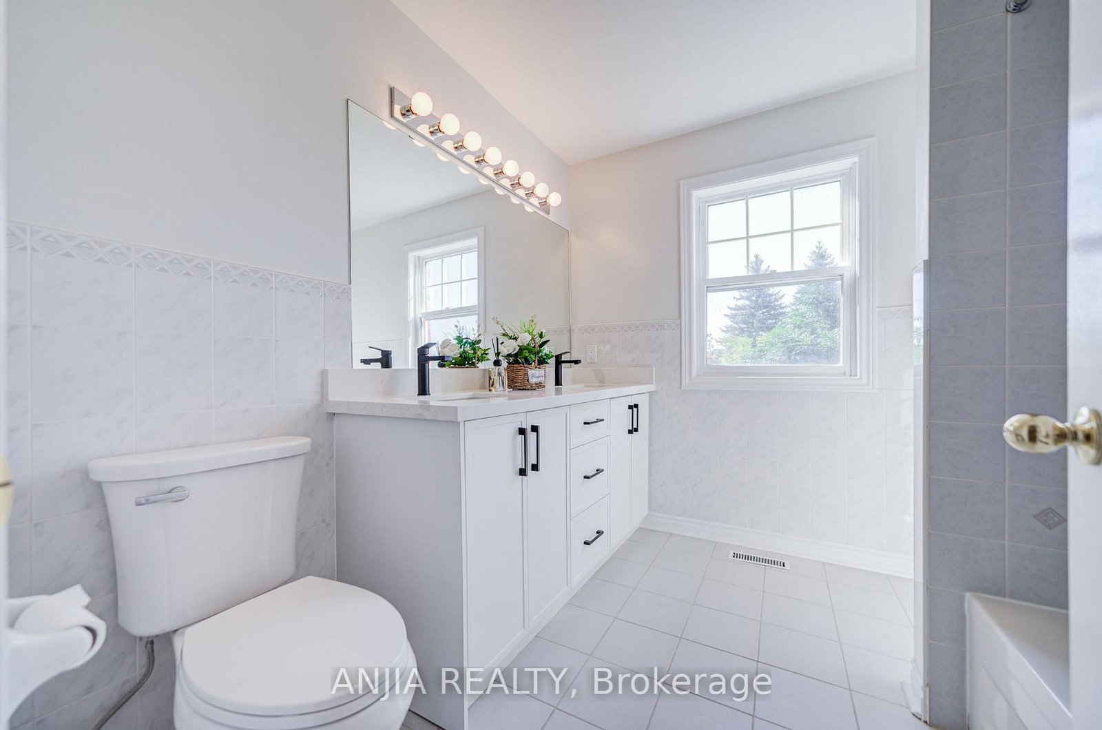 32 Turnberry Crescent • Markham, ON photo 36