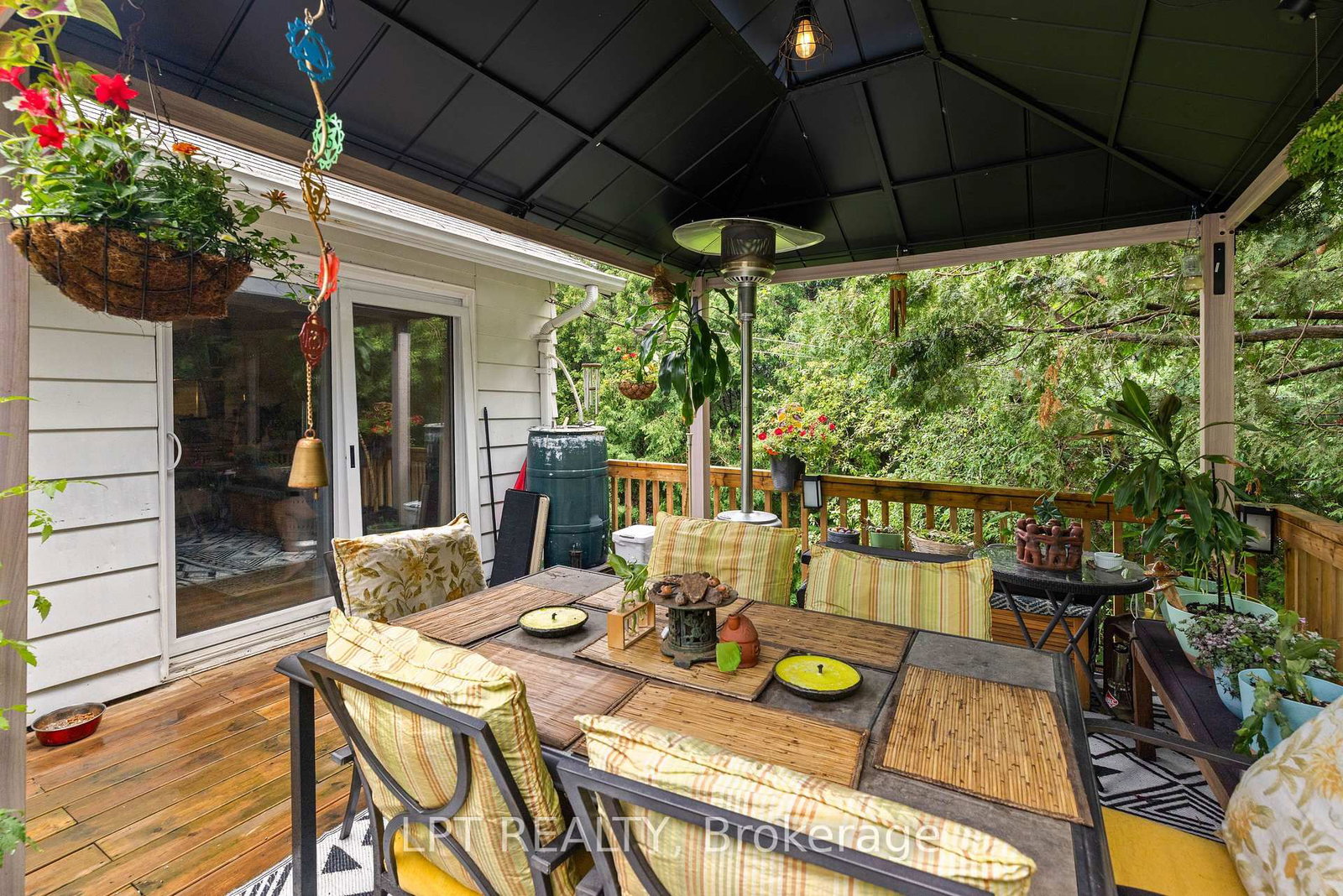 98 Don Mor Drive • Newmarket, ON photo 33