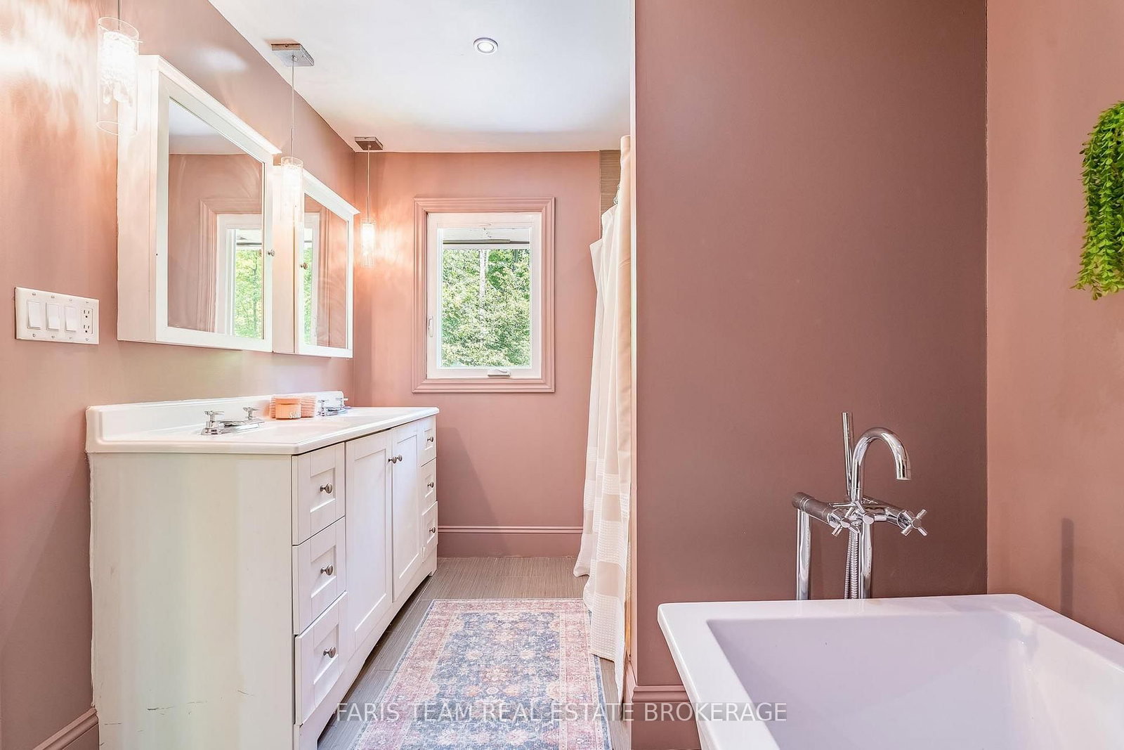17956 Warden Avenue • East Gwillimbury, ON photo 18