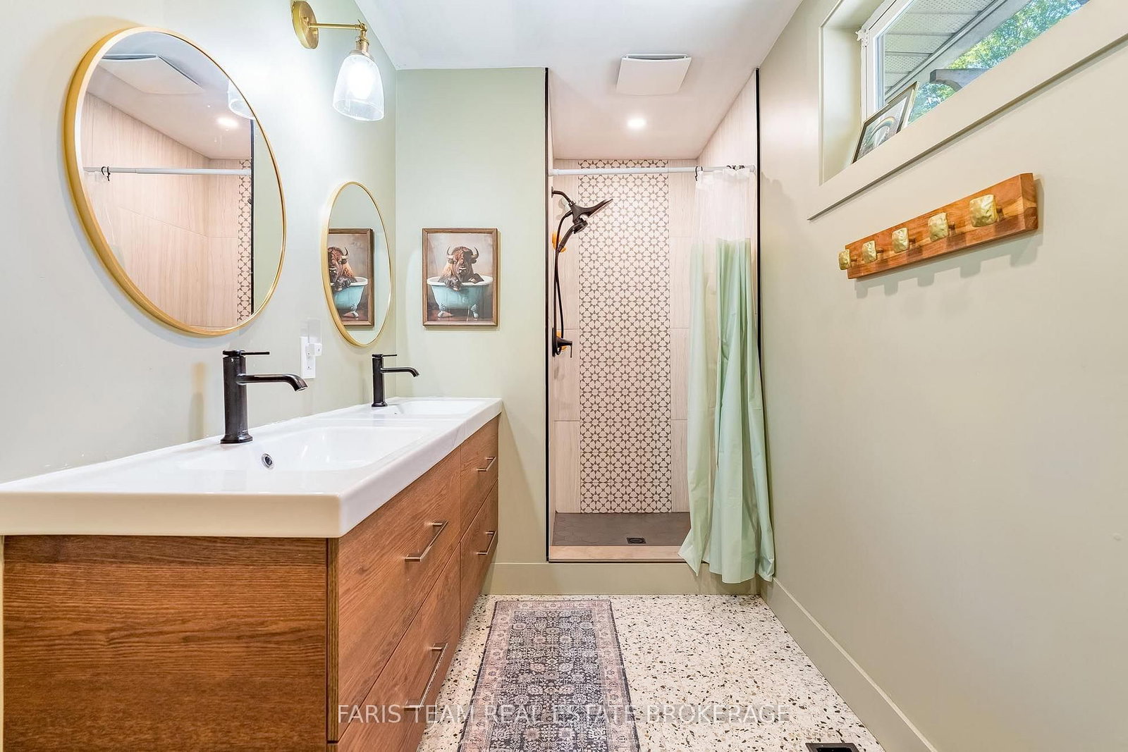 17956 Warden Avenue • East Gwillimbury, ON photo 23
