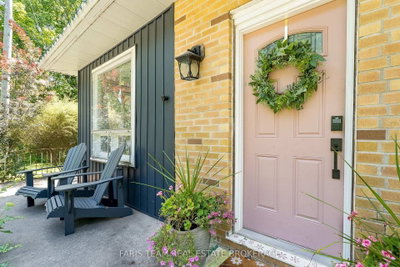 17956 Warden Avenue • East Gwillimbury, ON photo 4