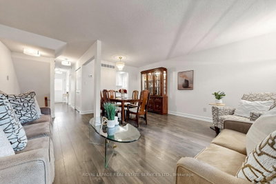 150 Tamarack Drive • Markham, ON photo 6