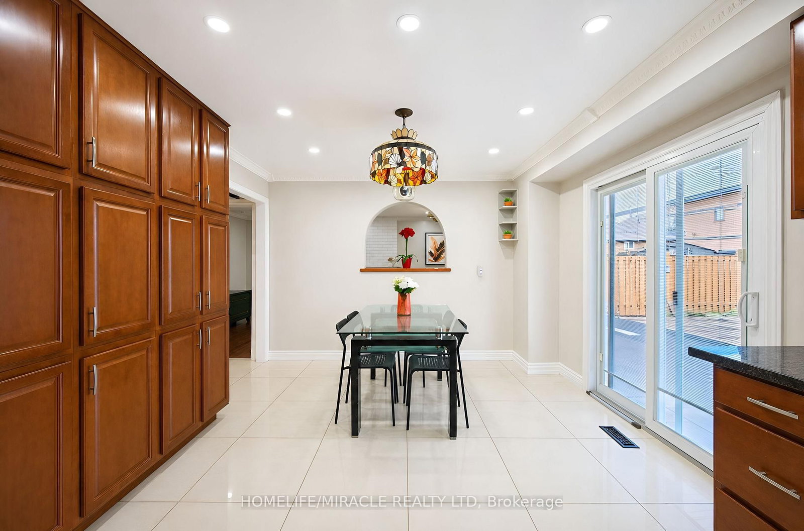 8173 Martin Grove Road • Vaughan, ON photo 16