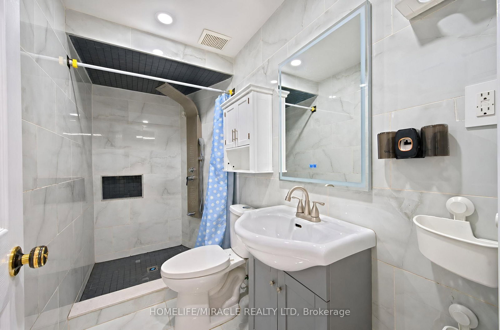 8173 Martin Grove Road • Vaughan, ON photo 43