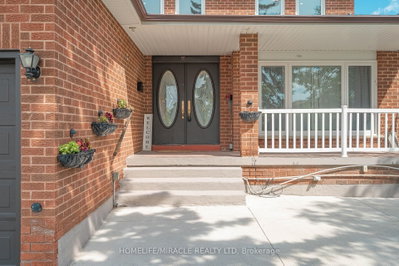 8173 Martin Grove Road • Vaughan, ON photo 5