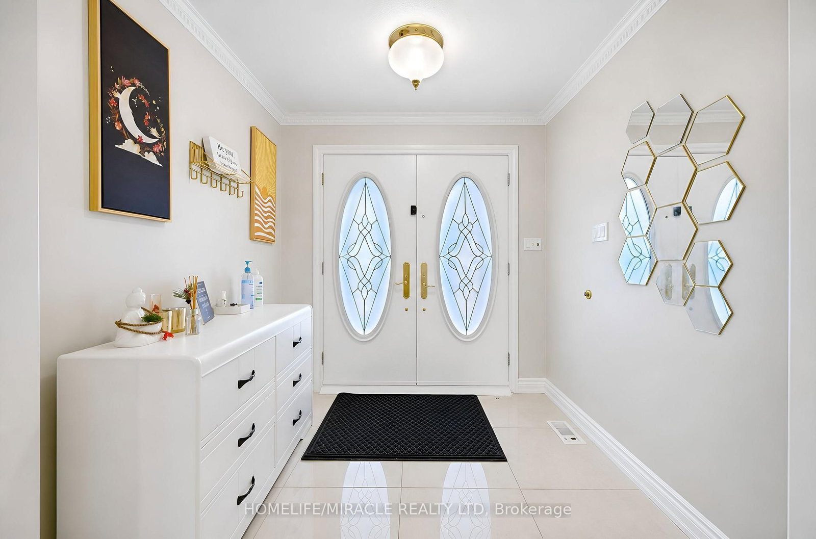 8173 Martin Grove Road • Vaughan, ON photo 6