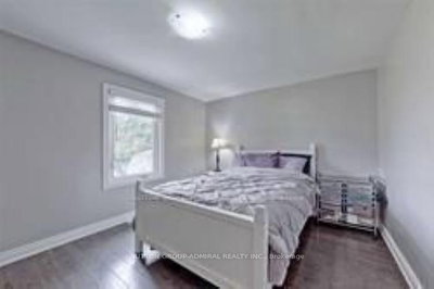 114 Cartier Crescent, Richmond Hill, ON, photo 5