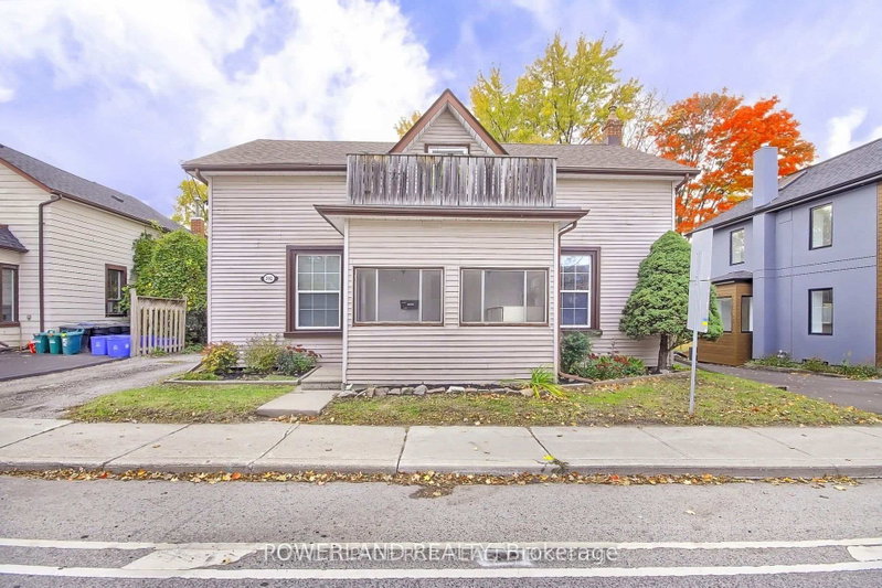 Apt #2 - 202 Prospect Street W