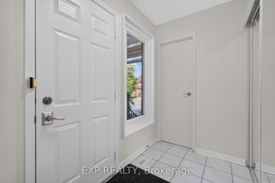 109 Winding Lane • Vaughan, ON photo 4