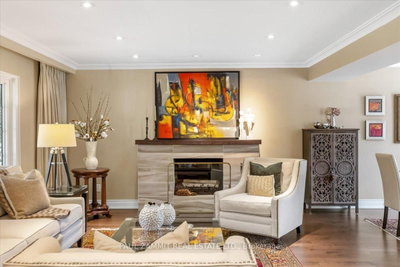 35 Almond Avenue • Markham, ON photo 8