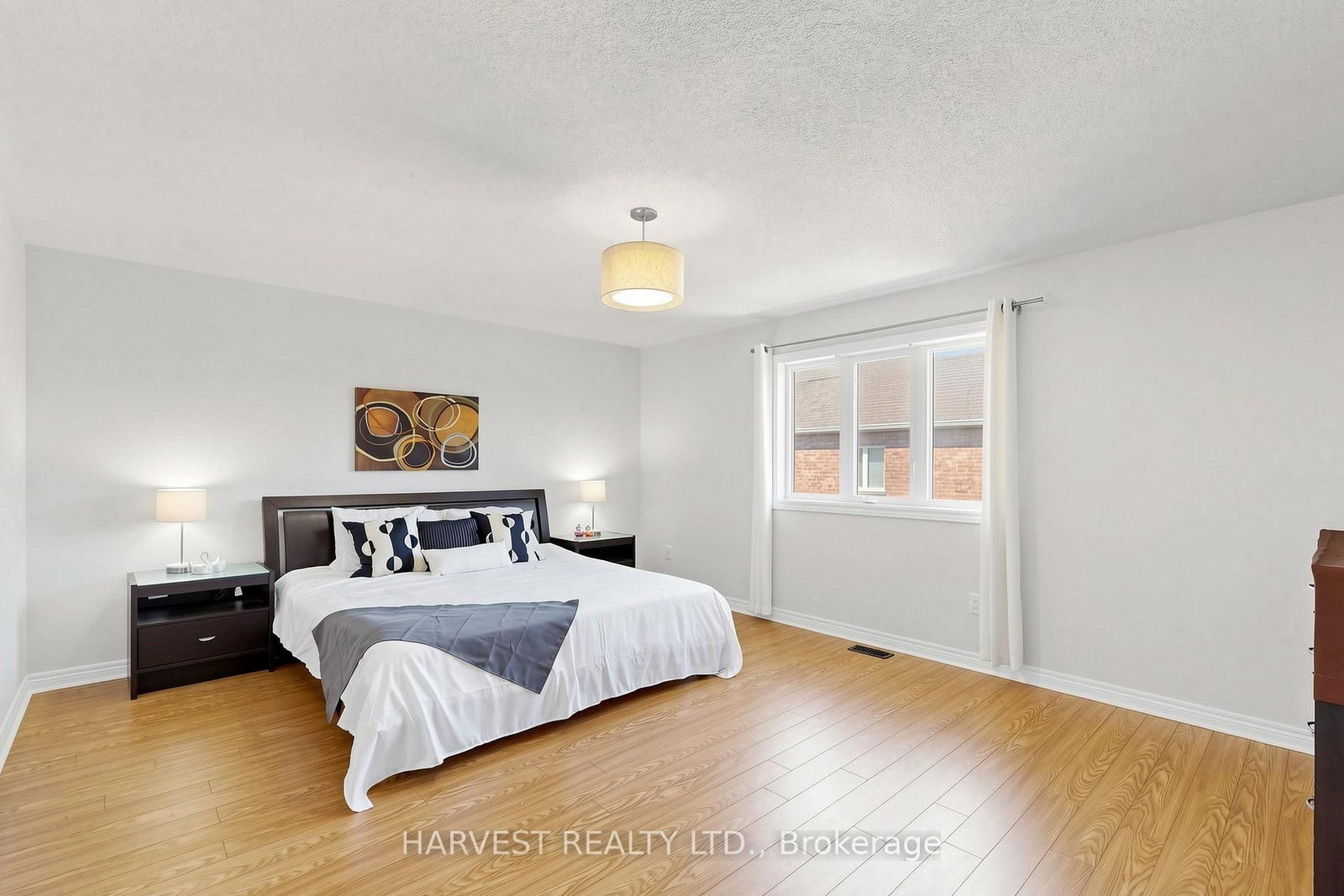 16 Mckenzie Way • Bradford West Gwillimbury, ON photo 20