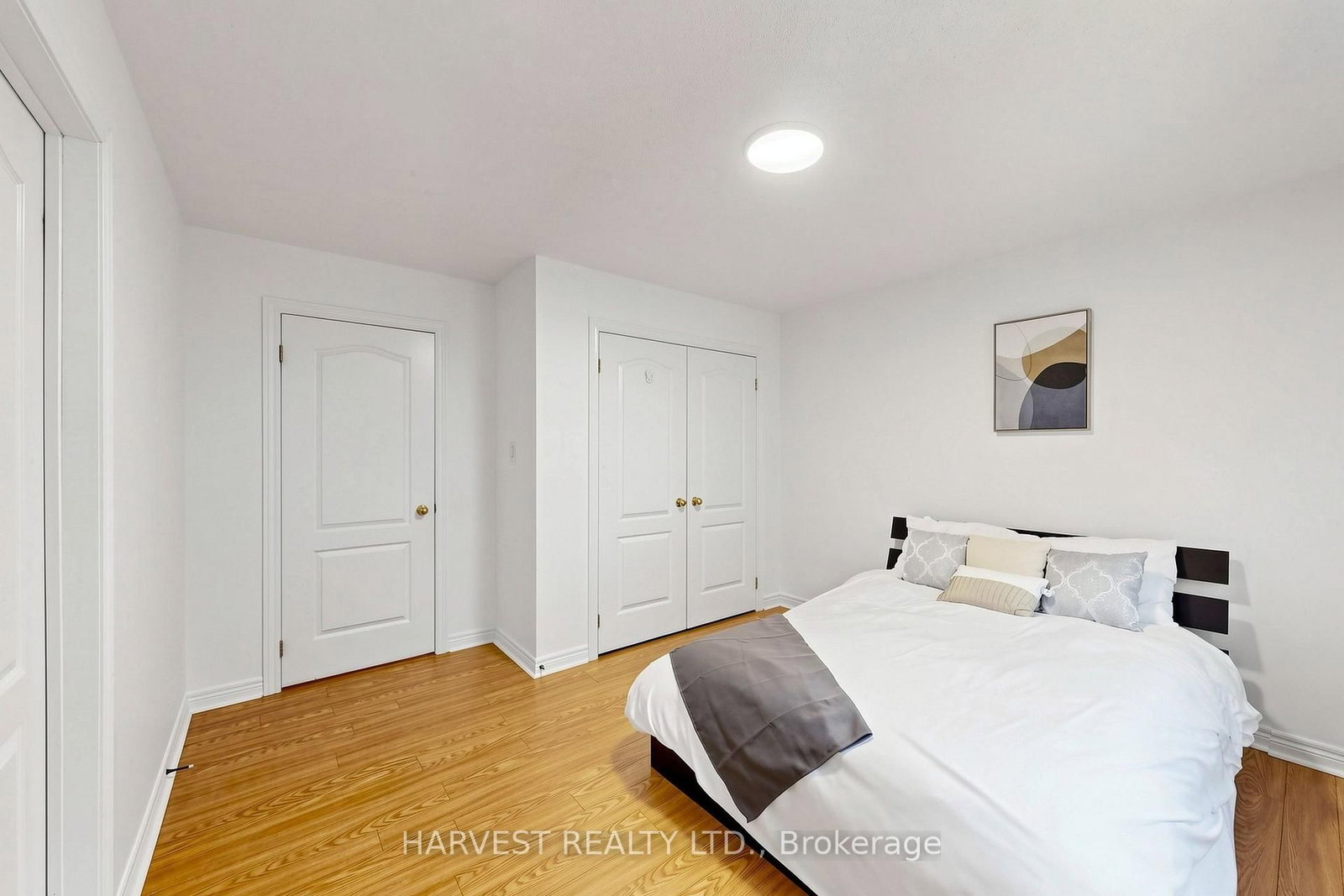 16 Mckenzie Way • Bradford West Gwillimbury, ON photo 24
